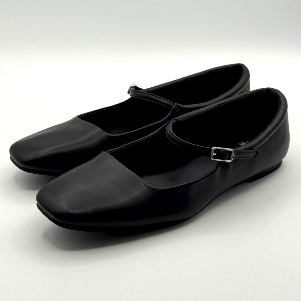 WILD FABLE BLACK SQUARE TOE FLATS SIZE 10
